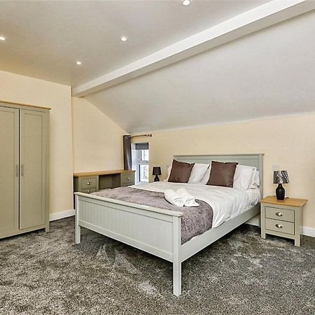 Beautiful Townhouse In Morecambe Bagian luar foto